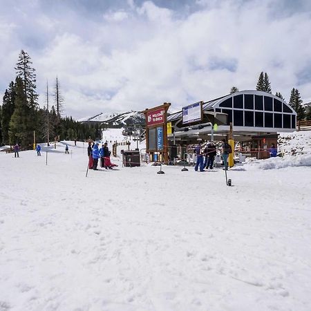 Cozy Ski-Inandski-Out Breckenridge Condo Mtn Views! Exterior photo