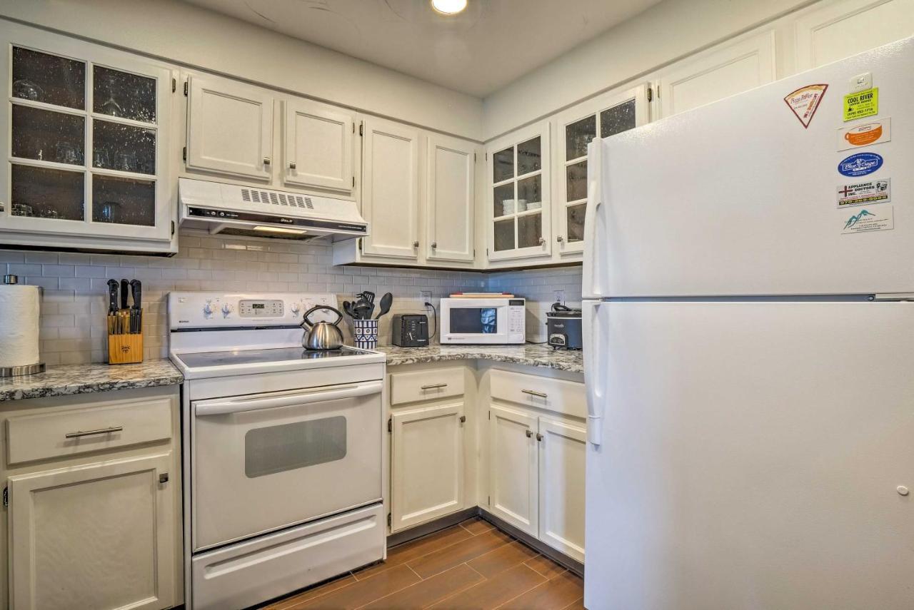 Cozy Ski-Inandski-Out Breckenridge Condo Mtn Views! Exterior photo